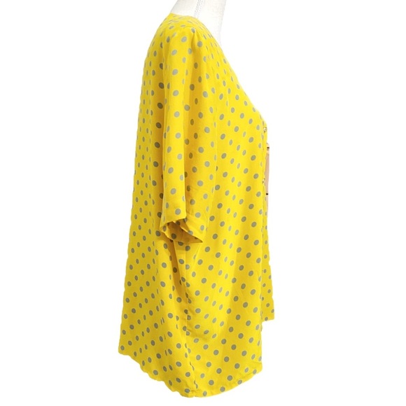 𝅺ANTHROPOLOGIE PAUL COSTELLOE 100% SILK YELLOW GREY DOTS BUTTON FRONT BLOUSE - Picture 2 of 8